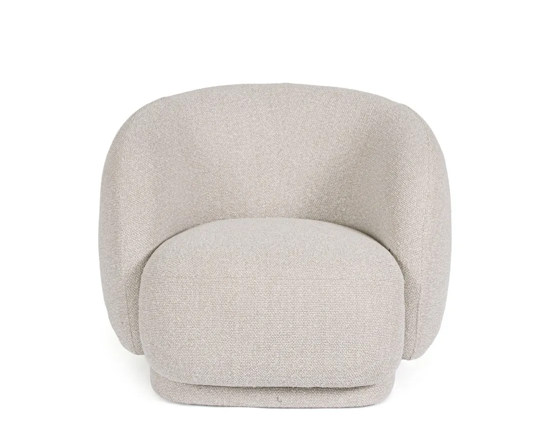 Britanny-natural (4) Britanny-natural (4)