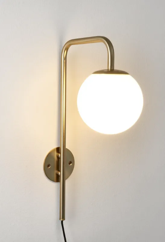 Delphine-gold (3)